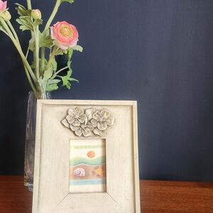 Floral Beige Photo Frame